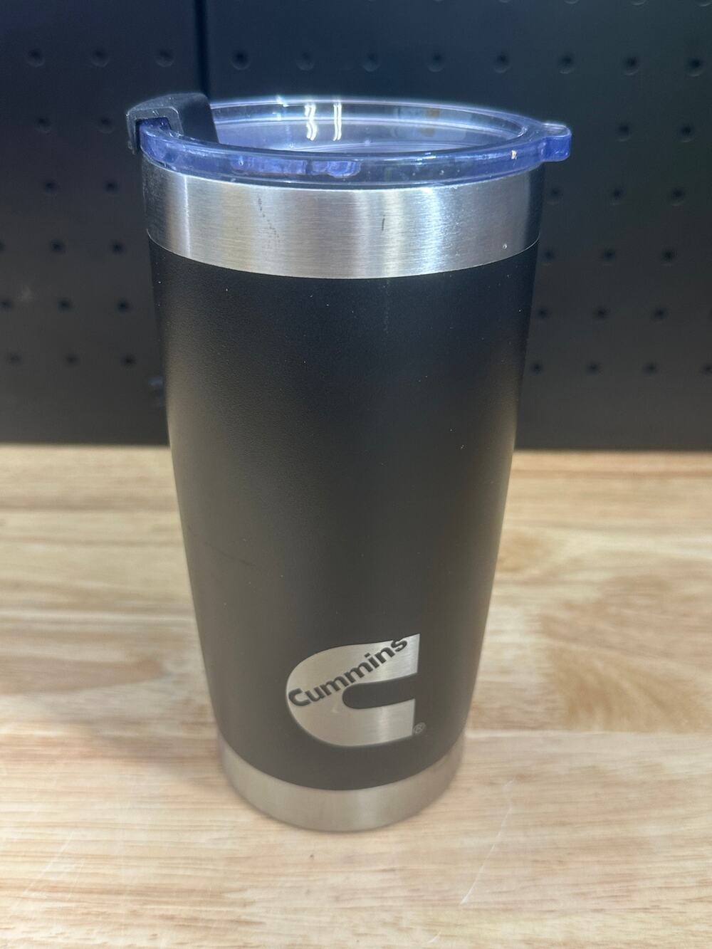 Cummins 20 oz Mug Black